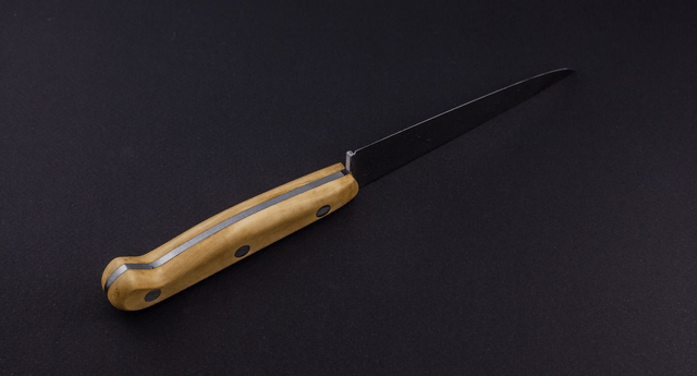 Couteau utile traditionnel - manche en buis, lame carbone