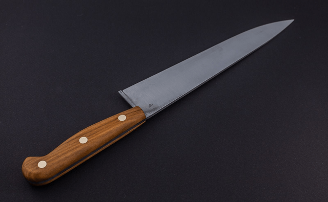 Couteau de chef, éminceur traditionnel - manche en cerisier, lame carbone