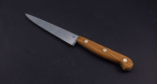 Couteau utile traditionnel - manche en merisier, lame carbone